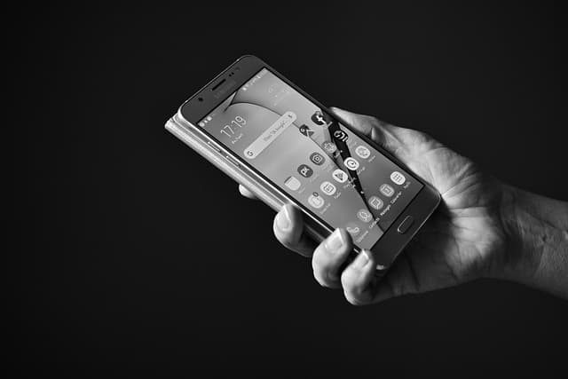 Why Communication Makes or Breaks a Link Building Agency Relationship